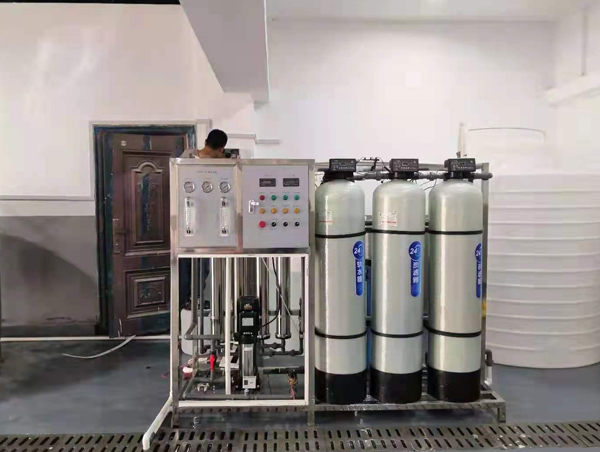 1噸/H反滲透純水設(shè)備